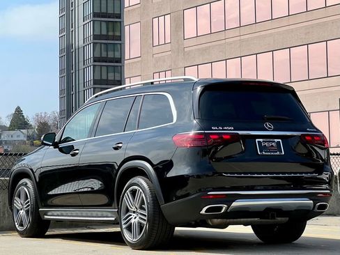Certified 2026 Mercedes-Benz GLS 450 4MATIC image 6