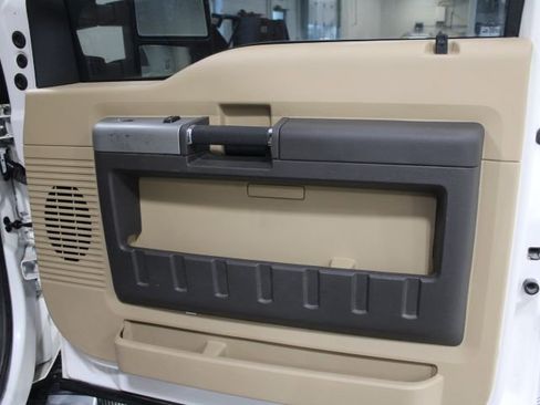 Used 2015 Ford F350 Lariat w/ Lariat Ultimate Package image 22