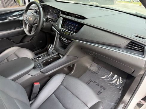 Used 2024 Cadillac XT5 Premium Luxury image 33