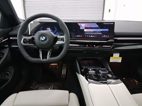 New 2026 BMW 530i w/ M Sport Package RWD image 24