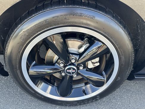 Used 2007 Ford Mustang GT RWD image 32