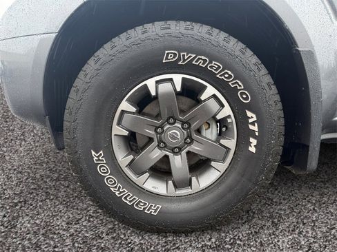 Used 2020 Nissan Frontier PRO-4X w/ Pro-4x Utility Package image 10