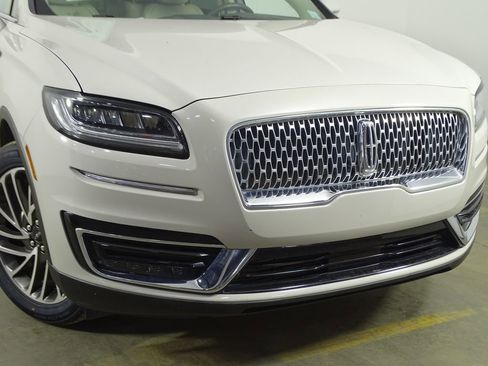 Used 2020 Lincoln Nautilus Reserve image 43