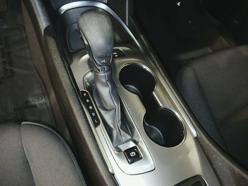 Used 2024 Chevrolet Malibu LT FWD image 18