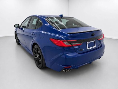 Used 2025 Toyota Camry XSE w/ Premium Plus Package AWD/4WD image 5