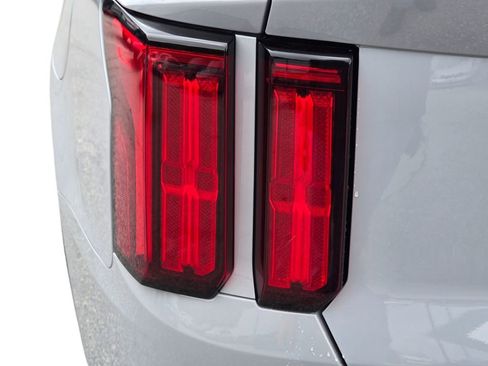 Certified 2023 Kia Sorento SX AWD/4WD image 11