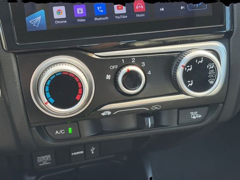 Used 2015 Honda Fit EX-L image 16