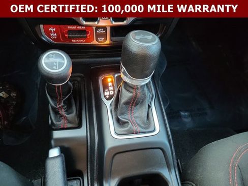 Used 2021 Jeep Wrangler Unlimited Rubicon AWD/4WD image 35