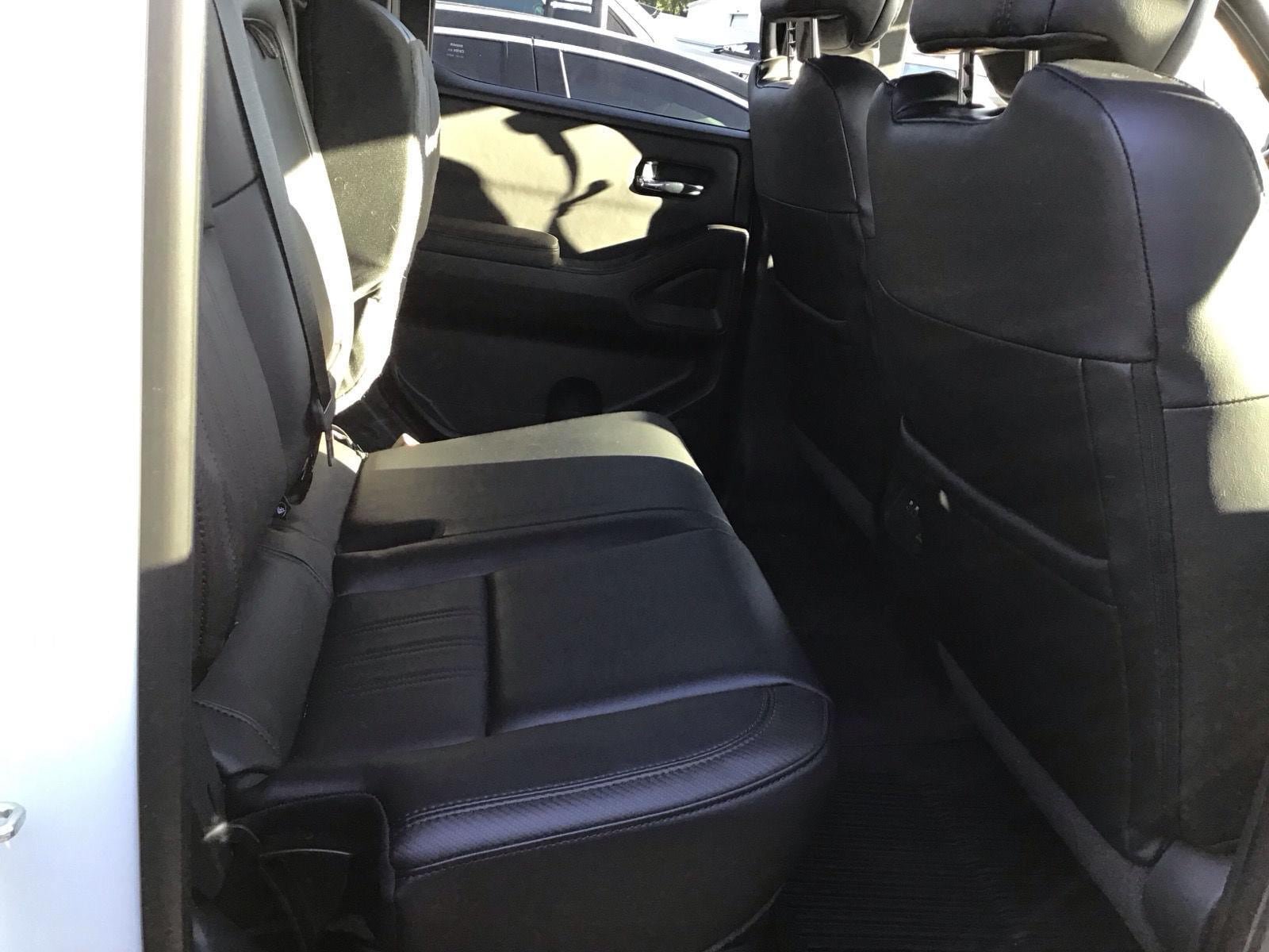 Used 2022 Nissan Frontier 4x4 Crew Cab image 5