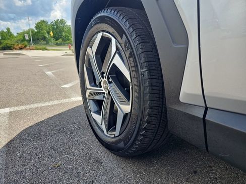 Certified 2023 Hyundai Tucson Limited AWD/4WD image 44