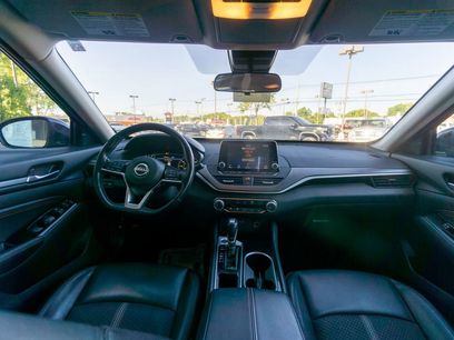 Used 2023 Nissan Altima 2.5 SR