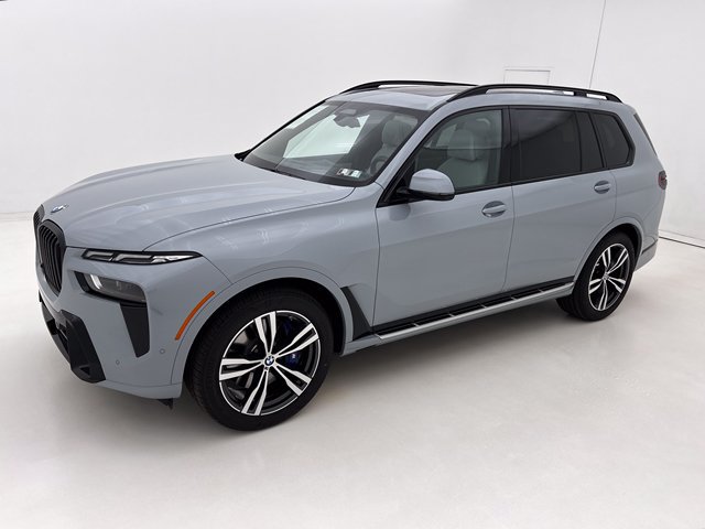 Certified 2027 BMW X7 xDrive40i w/ M Sport Package AWD/4WD image 5