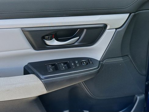 Certified 2019 Honda CR-V LX image 16