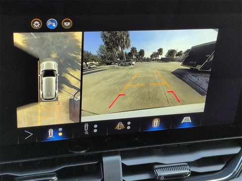 New 2026 Chevrolet Equinox RS w/ Convenience Package III image 16