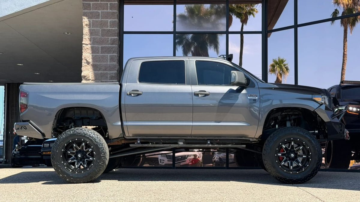 Used 2014 Toyota Tundra 1794 Edition AWD/4WD image 16
