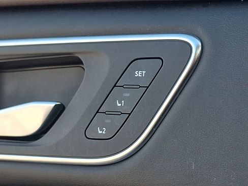 Used 2021 Nissan Rogue SL image 28