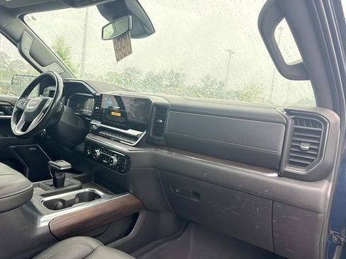 Used 2023 GMC Sierra 1500 SLT AWD/4WD image 20