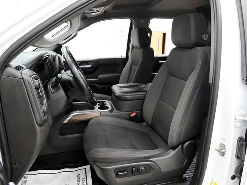 Used 2021 Chevrolet Silverado 1500 LT Trail Boss w/ Convenience Package II image 16