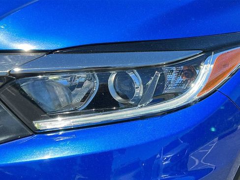 Used 2021 Honda HR-V EX-L image 7
