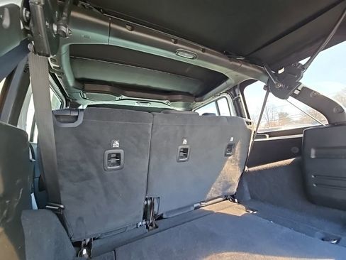 Used 2020 Jeep Wrangler Unlimited Sahara w/ Safety Group AWD/4WD image 10