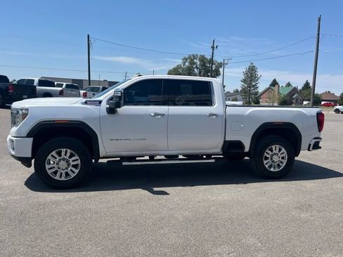 Used 2020 GMC Sierra 2500 Denali w/ Denali Ultimate Package AWD/4WD image 11