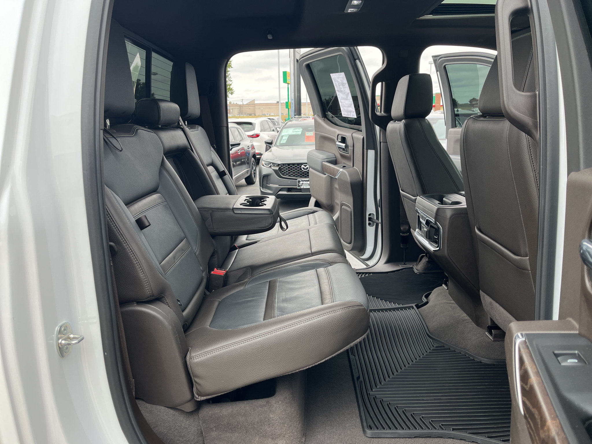 Used 2021 GMC Sierra 1500 Denali AWD/4WD image 43