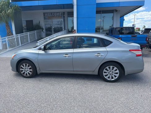 Used 2013 Nissan Sentra SV image 7