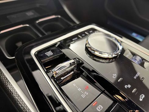 New 2026 BMW 740i xDrive w/ Executive Package image 16