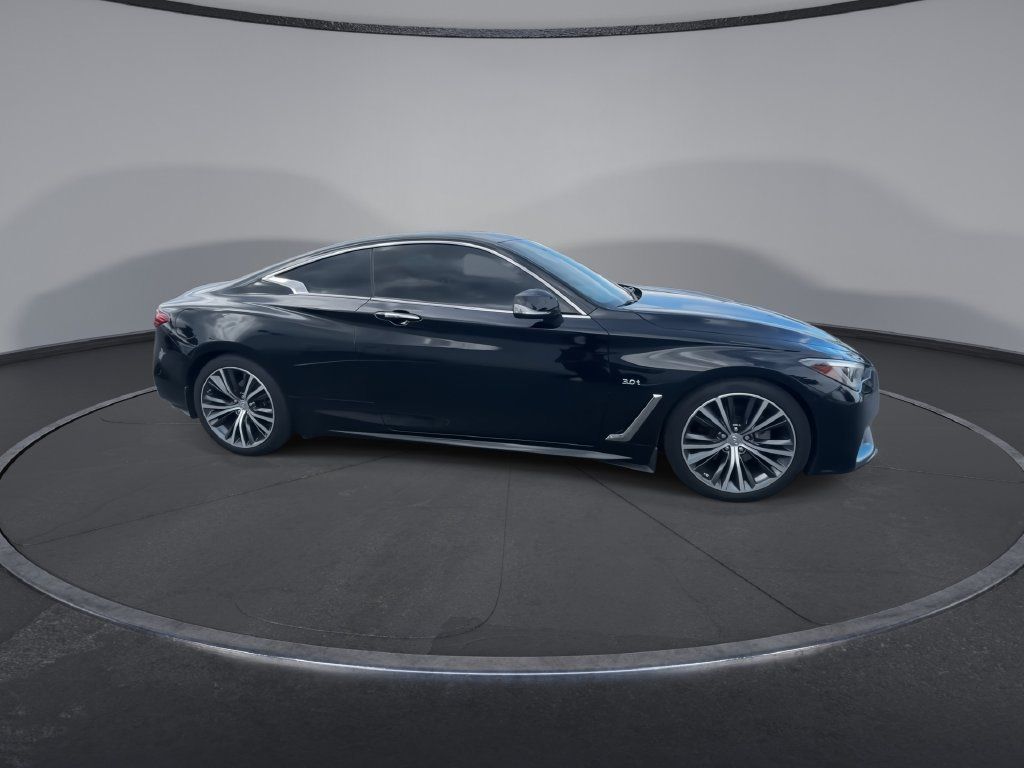 Used 2017 INFINITI Q60 3.0t w/ Cargo Package RWD image 2