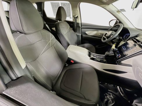 Used 2023 Hyundai Tucson SE AWD/4WD image 25
