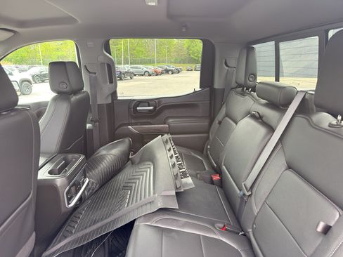 Used 2022 Chevrolet Silverado 1500 LTZ AWD/4WD image 33