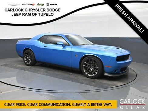 Used 2023 Dodge Challenger R/T Scat Pack RWD image 5