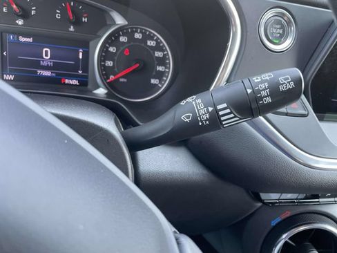Used 2020 Chevrolet Blazer LT AWD/4WD image 30