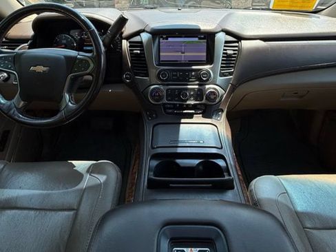 Used 2018 Chevrolet Tahoe Premier AWD/4WD image 9