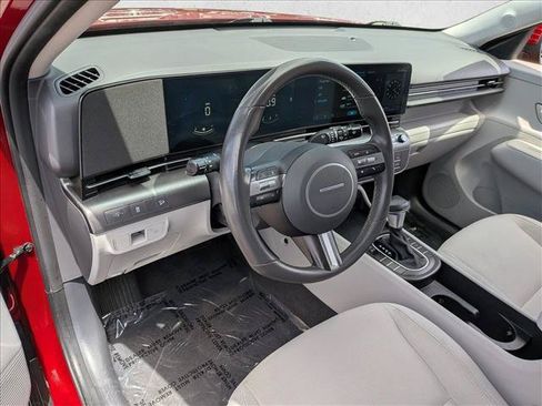 Used 2024 Hyundai Kona SEL FWD image 10