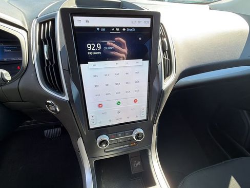 Used 2024 Ford Edge SEL w/ Cargo Accessory Package image 10