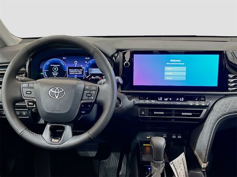 New 2026 Toyota Camry XLE image 21