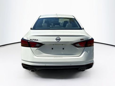 New 2025 Nissan Altima 2.5 SR w/ SR Premium Package image 5