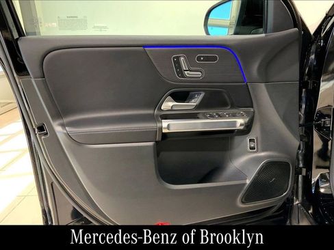 Certified 2026 Mercedes-Benz GLB 250 4MATIC image 23
