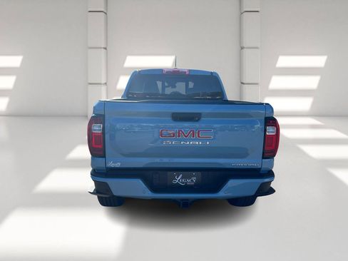 New 2026 GMC Canyon Denali image 6