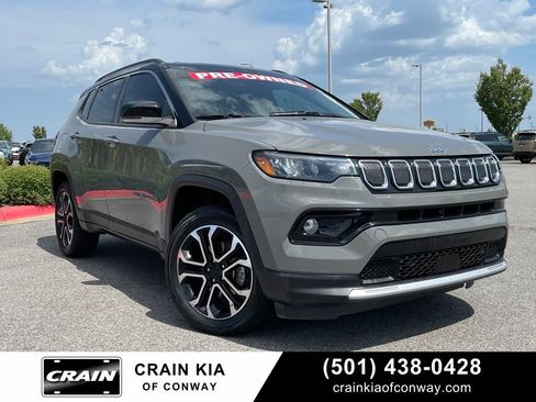 Used 2022 Jeep Compass Limited AWD/4WD image 1