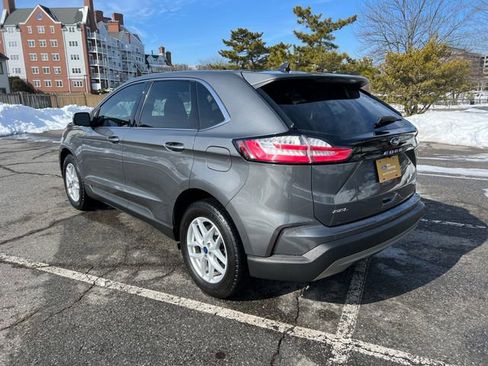 Certified 2022 Ford Edge SEL w/ Convenience Package image 7