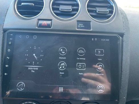 Used 2011 Nissan Altima 2.5 S FWD image 15