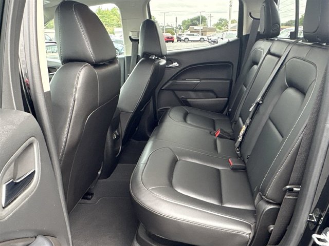 Certified 2022 Chevrolet Colorado ZR2 w/ ZR2 Midnight Special Edition AWD/4WD image 22