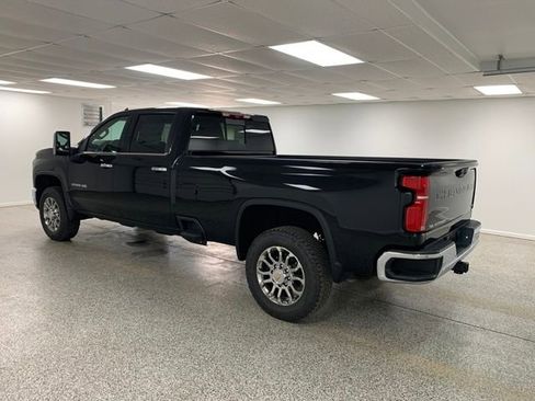 New 2026 Chevrolet Silverado 3500 LTZ w/ LTZ Premium Package image 5