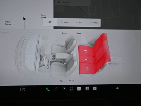 Used 2021 Tesla Model Y Long Range AWD/4WD image 33