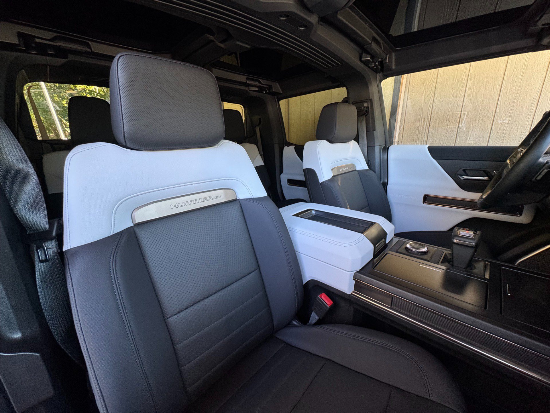 Used 2025 GMC Hummer EV 3X w/ Extreme Off-Road Package AWD/4WD image 23