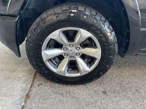 Used 2019 RAM 1500 Limited w/ Advanced Safety Group image 13