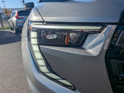 New 2025 GMC Acadia AT4 image 10