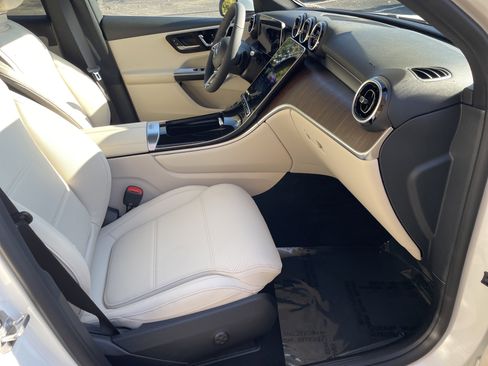 New 2026 Mercedes-Benz GLC 300 4MATIC image 43